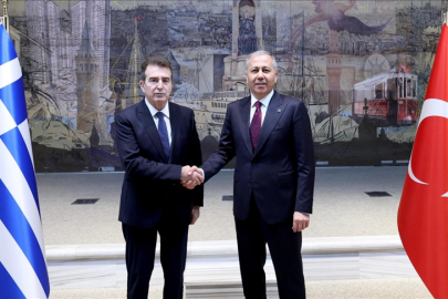 İçişleri Bakanı Yerlikaya, Yunanistan Vatandaşı Koruma Bakanı Chrisochoidis ile görüştü