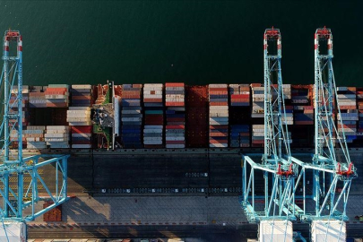 İhracatçı firmalara resim ve harç istisnası için verilen süre uzatıldı