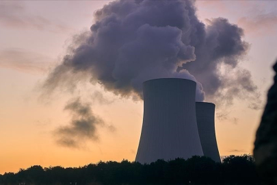 Japonya'da Takaiçi hükümeti yetkilisinden "nükleer silaha ihtiyaç olduğu" çıkışı