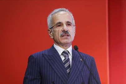Bakan Uraloğlu: Hava sahamızı kesintisiz ve etkin şekilde yöneten altyapımızı çok daha güçlü hale getiriyoruz