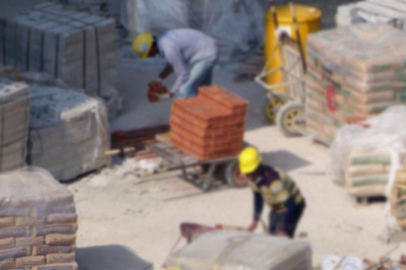 Güven endeksi aralıkta inşaat sektöründe azalırken hizmet ve perakende ticaret sektörlerinde arttı