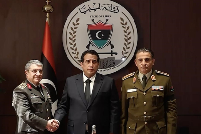 Genelkurmay Başkanı Bayraktaroğlu, Libya Başkanlık Konseyi Başkanı Menfi ile görüştü