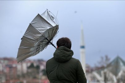 Orta ve Doğu Karadeniz için kuvvetli rüzgar ve fırtına uyarısı