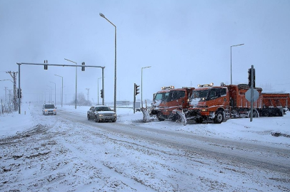 Ulaştırma ve Altyapı Bakanlığından sürücülere "yoğun kar" uyarısı