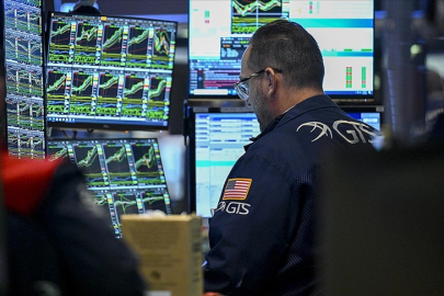 Küresel piyasalar yılı karışık seyirle geride bırakıyor