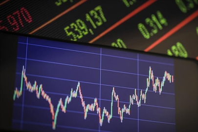 Borsalarda 2025 yılında rekorlar öne çıkarken, gümüş ve altın yatırımı servet sahibi yaptırdı