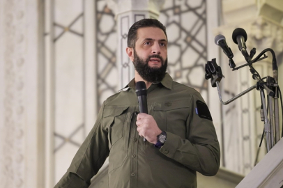 İsrail gazetesi, İran'ın Suriye Cumhurbaşkanı Şara'ya suikast düzenlemeyi planladığını iddia etti