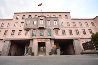 Milli Savunma Bakanlığı, 2025'te her hafta basın mensuplarını bilgilendirdi