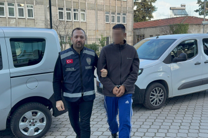 Kavgayı ayıran akrabasını tüfekle vurdu