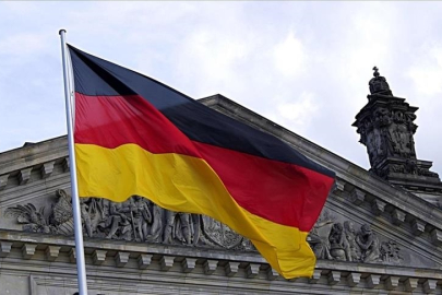 Araştırma: Almanya'da her 5 kişiden biri ülkeden göç etmeyi düşünüyor