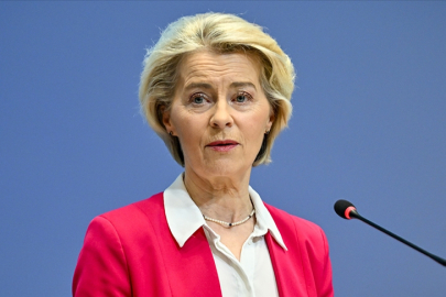 Von der Leyen'den "Grönland NATO'nun parçası" uyarısı