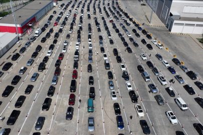 Kara sınır kapılarından geçiş yapan yolcu sayısı 5 yılda 141,3 milyon oldu