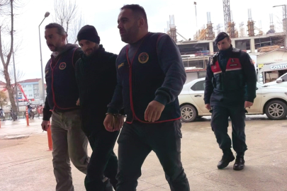 Tekel bayiye tüfekle ateş açıp 2 kişiyi yaralayan cezaevi firarisi yakalandı