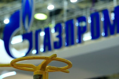 Gazprom: Avrupa'daki yer altı gaz depolama tesislerinin yarısı şimdiden boşaldı