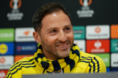 Fenerbahçe Teknik Direktörü Domenico Tedesco: İlk 8 şansımız yarınki maça bağlı