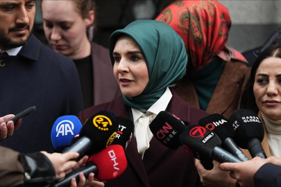 Bakan Göktaş'tan İBB'nin kreşinde darp ve istismara uğradığı iddia edilen çocuğun ailesine ziyaret