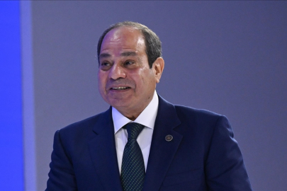 Mısır Cumhurbaşkanı Sisi: Gazze ateşesini ihlal etmeyi ve bölge ülkelerini bölme girişimlerini reddediyoruz