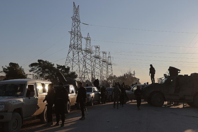 Suriye ordusu Rakka, Haseke ve Halep hattında iki insani koridor açtı