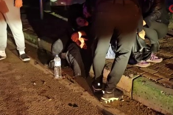 Bursa'da alkollü sürücü kaza yaptı, yaralanan eşini suçladı