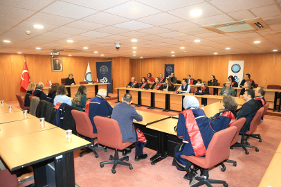 BUÜ’de profesörlük belgeleri törenle takdim edildi
