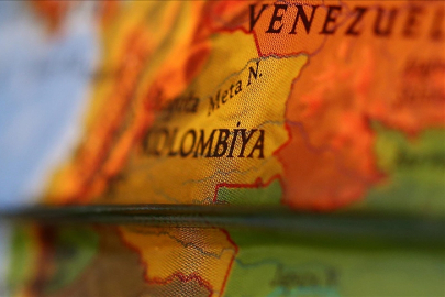 Kolombiya'da düşen uçaktaki 15 kişiden kurtulan olmadı