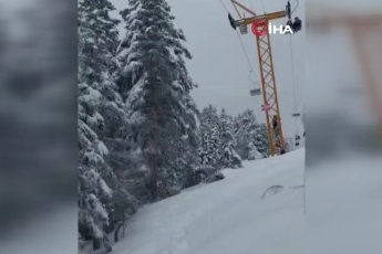 Uludağ'da telesiyej arızası! Tatilciler mahsur kaldı