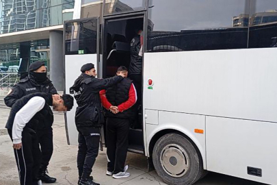 Bursa'da Özel Harekat destekli operasyon: 3 gözaltı
