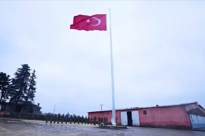 Terör örgütü YPG yandaşlarının Türk bayrağına saldırdığı alan, hudut karakolu sınırları içerisine alındı