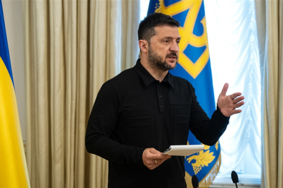 Ukrayna Devlet Başkanı Zelenskiy: Rusya bir ayda 6 binden fazla İHA ve yaklaşık 5 bin 500 güdümlü bomba ile saldırdı