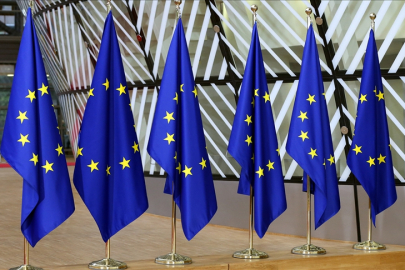 AB: İran'ın AB ordularını terör listesine almasını ve terör suçlamalarını reddediyoruz