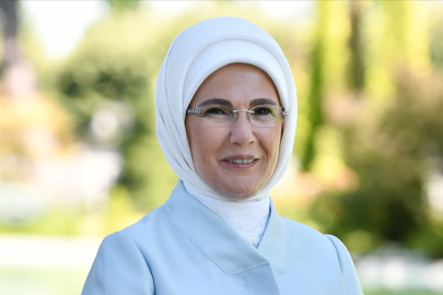 Emine Erdoğan'dan Berat Kandili paylaşımı