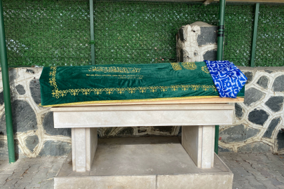 Bursa'da kalp krizi geçiren lise öğrencisi son yolculuğuna uğurlandı