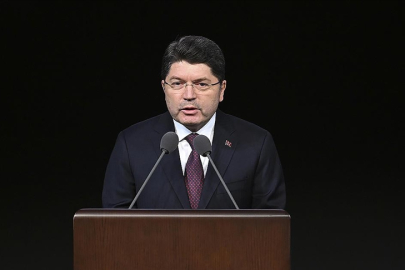 Adalet Bakanı Tunç'tan "hukuk eğitimine" ilişkin açıklama