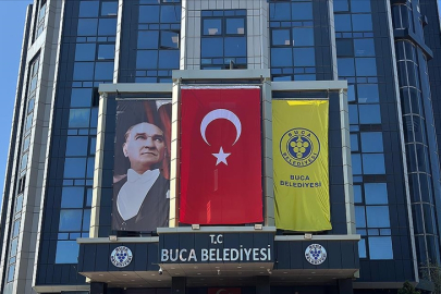 İzmir'de Buca Belediyesine yönelik rüşvet operasyonunda 25 şüpheli gözaltında