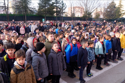 Okullarda 6 Şubat depremlerinde hayatını kaybedenler için saygı duruşunda bulunulacak
