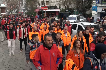 Bursa’da 6 Şubat şehitleri için sessiz yürüyüş