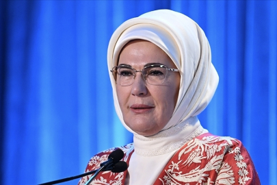 Emine Erdoğan'dan 6 Şubat depremlerinin yıl dönümüne ilişkin paylaşım