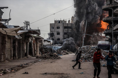 İsrail, ateşkese rağmen Gazze’ye yönelik saldırılarını sürdürüyor