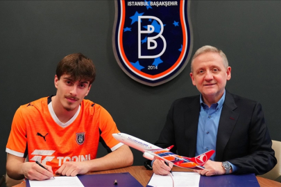 Başakşehir, Gürcü sol bek Saba Kharebashvili'yi transfer etti
