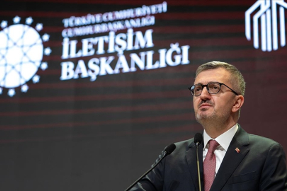 İletişim Başkanı Duran: Bu felaketin üstesinden hem teknik kapasitemizle hem vicdanımızla geldik