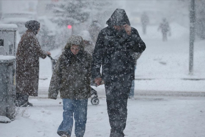 Yurdun doğusundaki bazı iller için kuvvetli kar, Batı Akdeniz için fırtına uyarısı