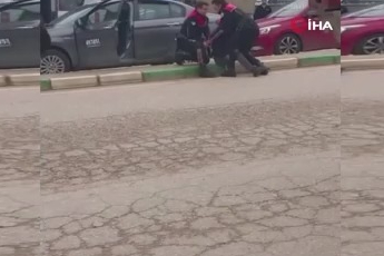 Bursa’da film gibi kovalamaca! Şüpheli araç kamyonla durduruldu