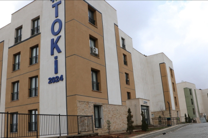 Deprem konutlarında açıklanan fiyatlar hak sahiplerini sevindirdi