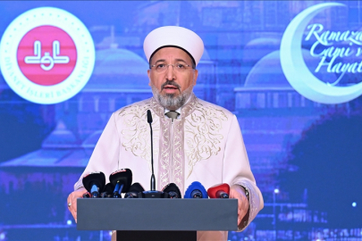 Diyanet, bu yıl ramazan temasını "Ramazan, Cami ve Hayat" olarak belirledi