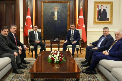 İçişleri Bakanı Çiftçi, ziyaretine gelen Bakan Tekin ve milletvekillerine teşekkür etti