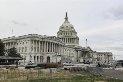 ABD İç Güvenlik Bakanlığında bütçe anlaşmazlığı nedeniyle kısmi kapanma başladı