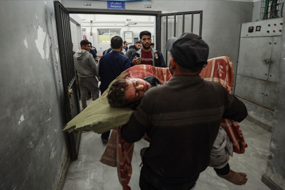 Ateşkesi ihlal eden İsrai'in Gazze’de sürdürdüğü saldırılarda 2 Filistinli yaralandı