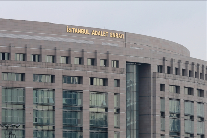 İstanbul merkezli "sahte belgelerle ikamet izni" operasyonunda 48 şüpheli yakalandı
