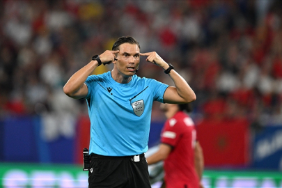 Fenerbahçe-Nottingham Forest maçını İsviçreli hakem Sandro Scharer yönetecek