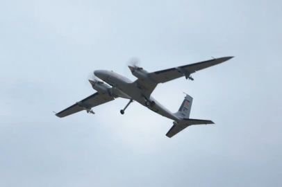 Bayraktar AKINCI'dan EREN mühimmatıyla hava-hava atışında tam isabet